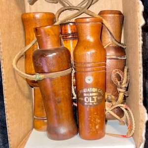 Game Calls Vintage Predator and Duck Call. Two distinct wood calls PS Olt 22 to draw in predators like Coyote and Duck Call for hunting duck