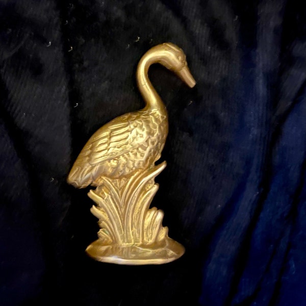 Flamingo Solid Brass or a Heron or Stork or other long legged water bird. Vintage 1970’s brass figurine weighs 253 g. Approximately 4” tall