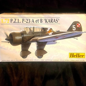 1/72 Heller PZL a et b KARAS Vintage Aircraft Scale Model Kit NIB Original 1993 Factory Sealed Box.