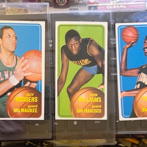 Topps 1970-71 Basketball Cards Vintage Tall Ball Cards Guy Rogers Guard  Milwaukie, Ron William Guard San Fran, John Trapp Forward San Diego