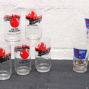 World&#39;s Fair Glasses 1982 Knoxville Tennessee Collectors Drinking Glasses from the Knoxville World&#39;s Fair and from Wendy&#39;s Restaurants!