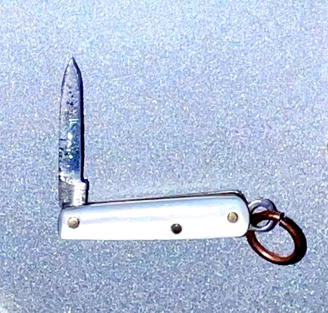 Vintage Mother of Pearl Pocket Knife - Etsy - Page 3