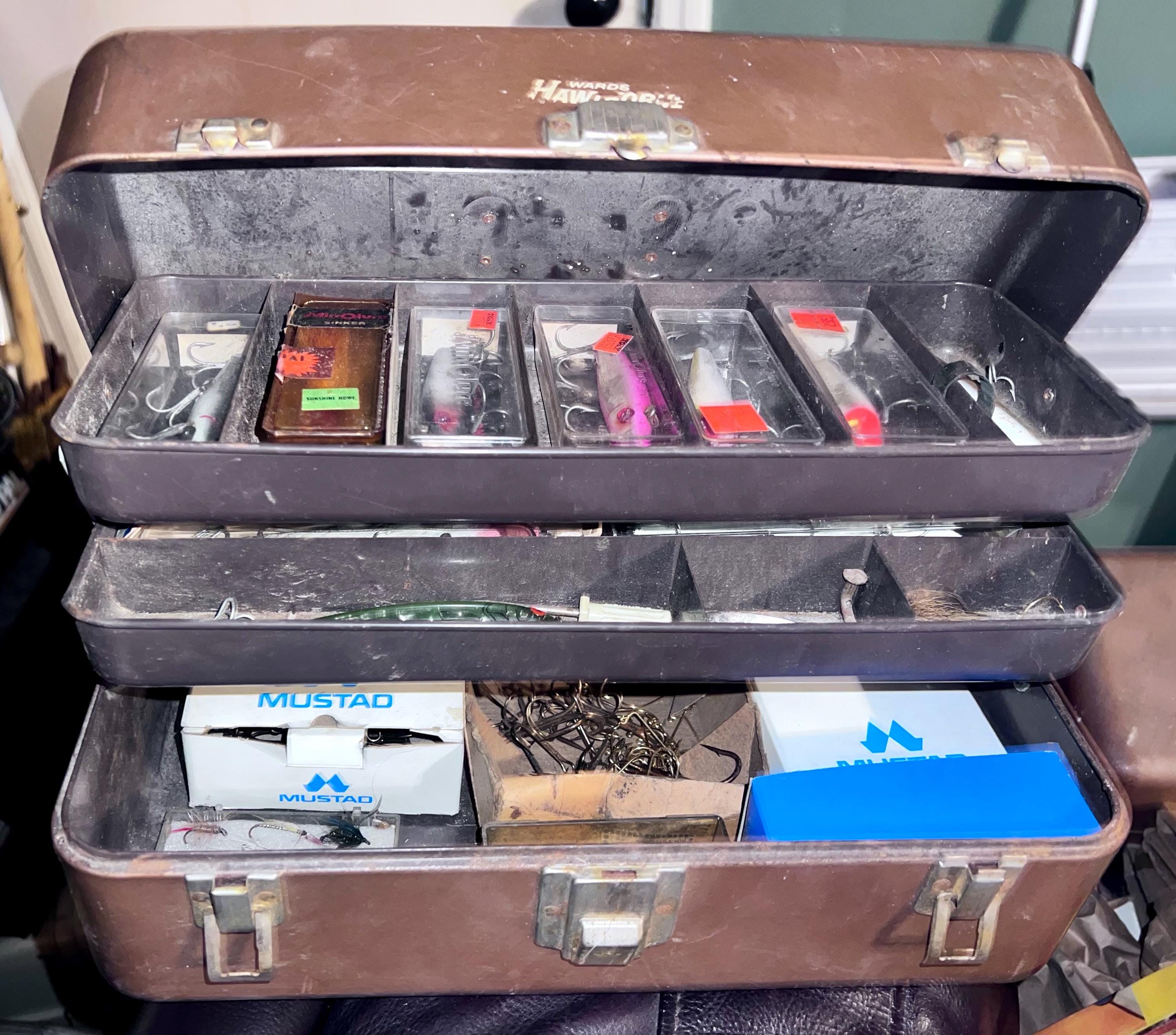 armored tackle box Gonex Waterproof Tackle Box