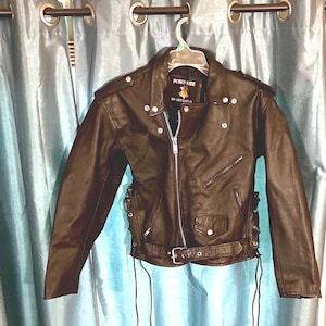 Motorcycle Jacket. Classic Black Genuine Leather Biker Jacket Full Zipper. Power Hide. Original Bad Boy Wear Road Pro Size 40 Fits Small.