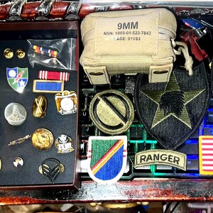 Military Medals w Otis 9mm Feld Cleaning Kit. Vintage Assortment of 26 + Pieces w Pins, Patches + Recognizing Extraordinary Heroism & MORE