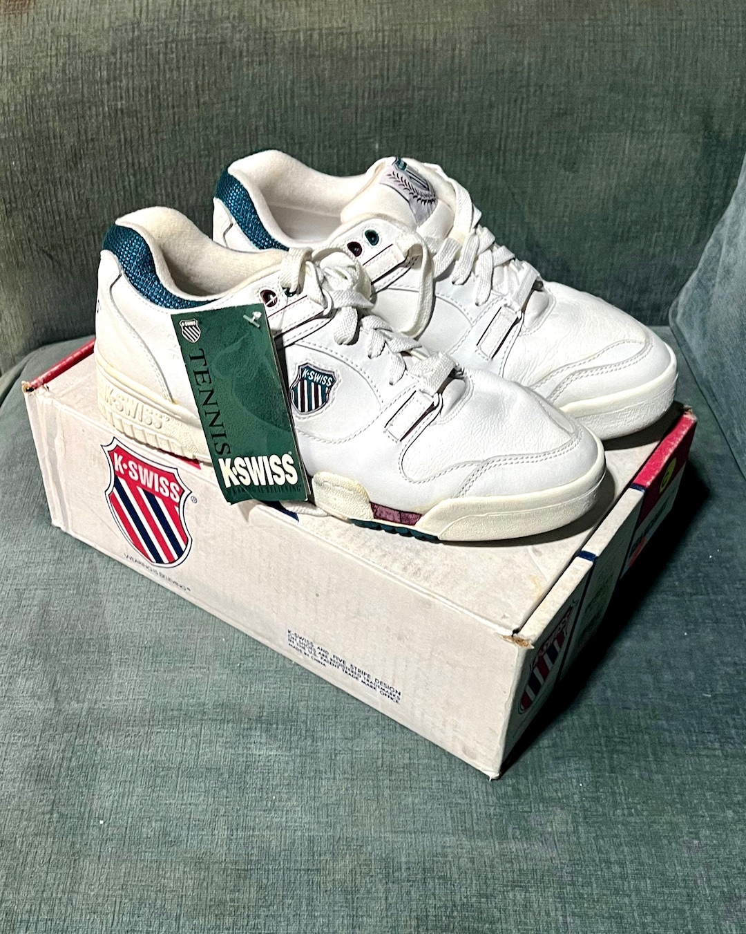 K-swiss Iconic Kicks Original Tennis Shoes Men's Sz Low Top