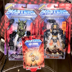 MOTU 2003 He-Man & Skeletor Deluxe 200X Battle Armor Action Figures B0767 AND B0768 Masters of the Universe Mattel w/ 2.75&#39; He-Man Figure