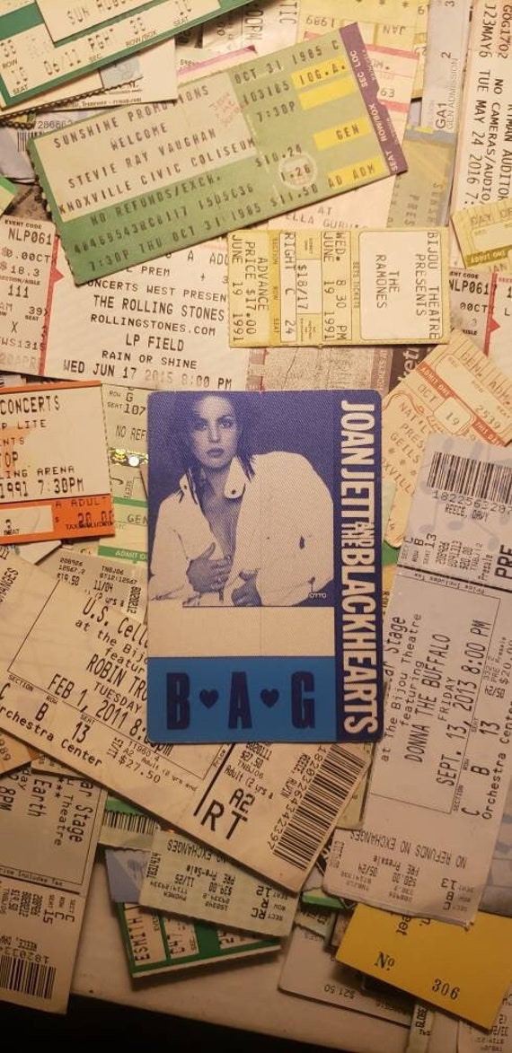 Joan Jett Backstage Pass -1990 Joan Jett and the B