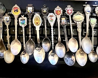 Cutlery Box Spoons - 63 For Sale on 1stDibs