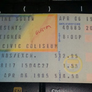 Foreigner 1985 und Giuffria Konzertkarte Stub Knoxville, Tennessee.