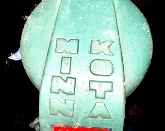 Minn Kota trolling motor vintage 1950s. Minn-Kota Electric Boat Motor. Great Vintage Lake House Boat house décor or fishing boat restoration