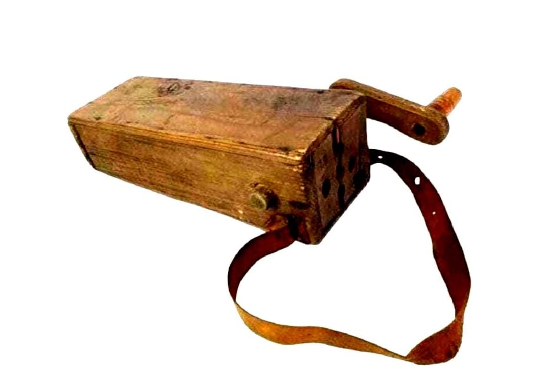 Lohman Rattle Box Vintage Wooden Box - Etsy