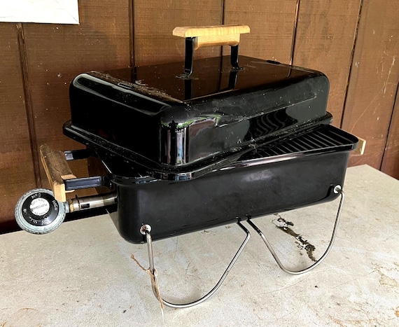 Marlboro Portable Gas Grill From the the Weber Go Anywhere Series. A Grill  That Would Make the Marlboro Man Proud! Tobacco Advertising