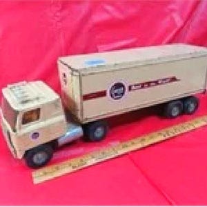 Rare ERTL Diecast Stater Bros Markets Semi Truck & Trailer!  &quot;Best in the West&quot;  Vintage Advertising Tractor Trailer Toy. Very Hard to Find