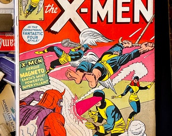 X-men 1 Amazing Adventures #1 Featuring the X-men Written by Stan