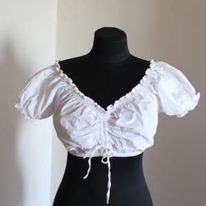 Vintage white Dirndl crop top, Peasant blouse, Boho hippie top, Cottage core blouse, Oktoberfest, Cropped festival top