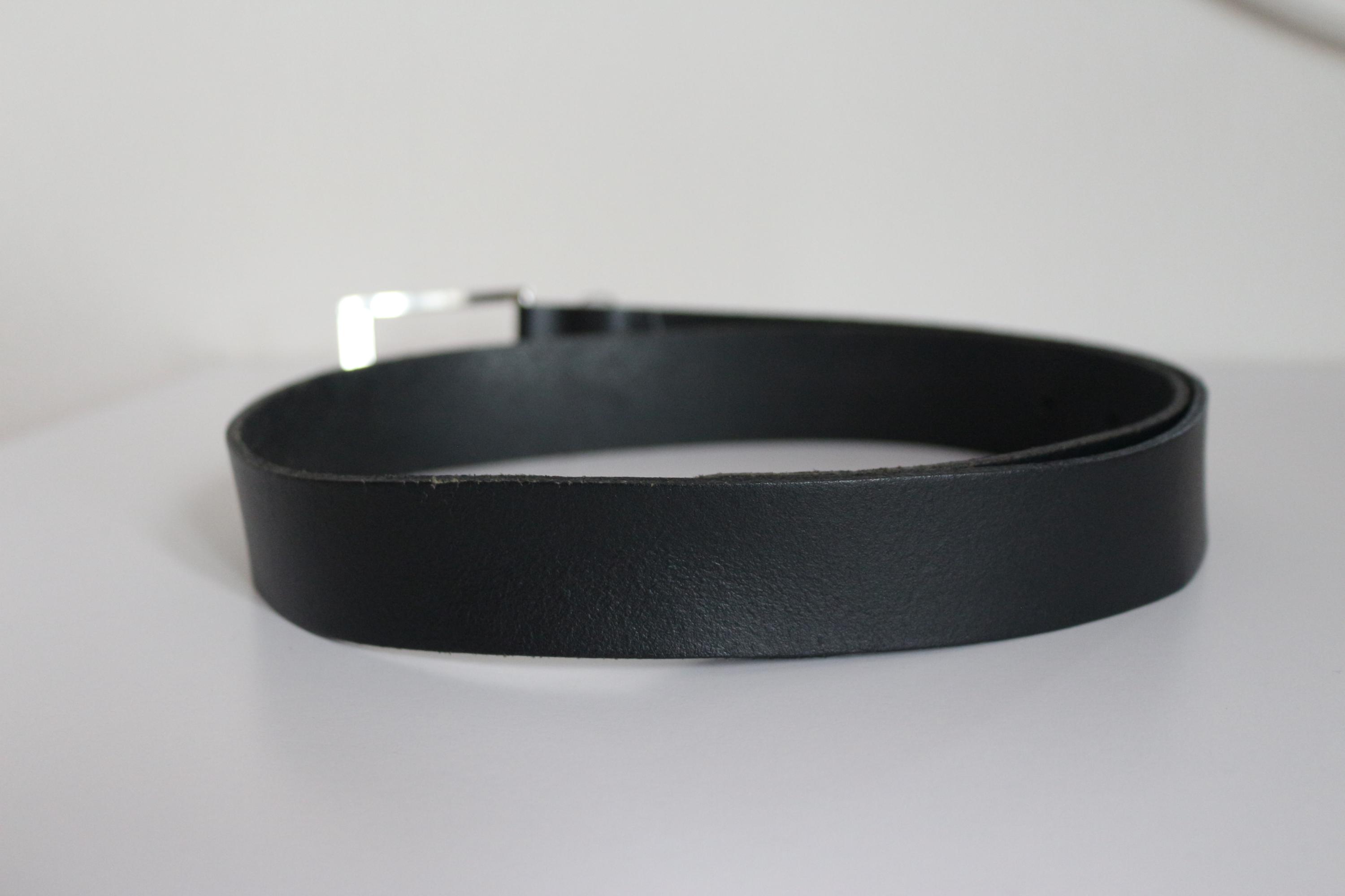 Vintage S.oliver Black Leather Belt With Silver Buckle  display picture 2