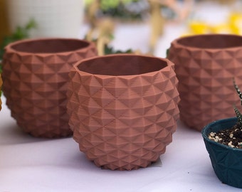 3D Printed Diamond Planter | Geometric Succulent Pot, Eco-Friendly