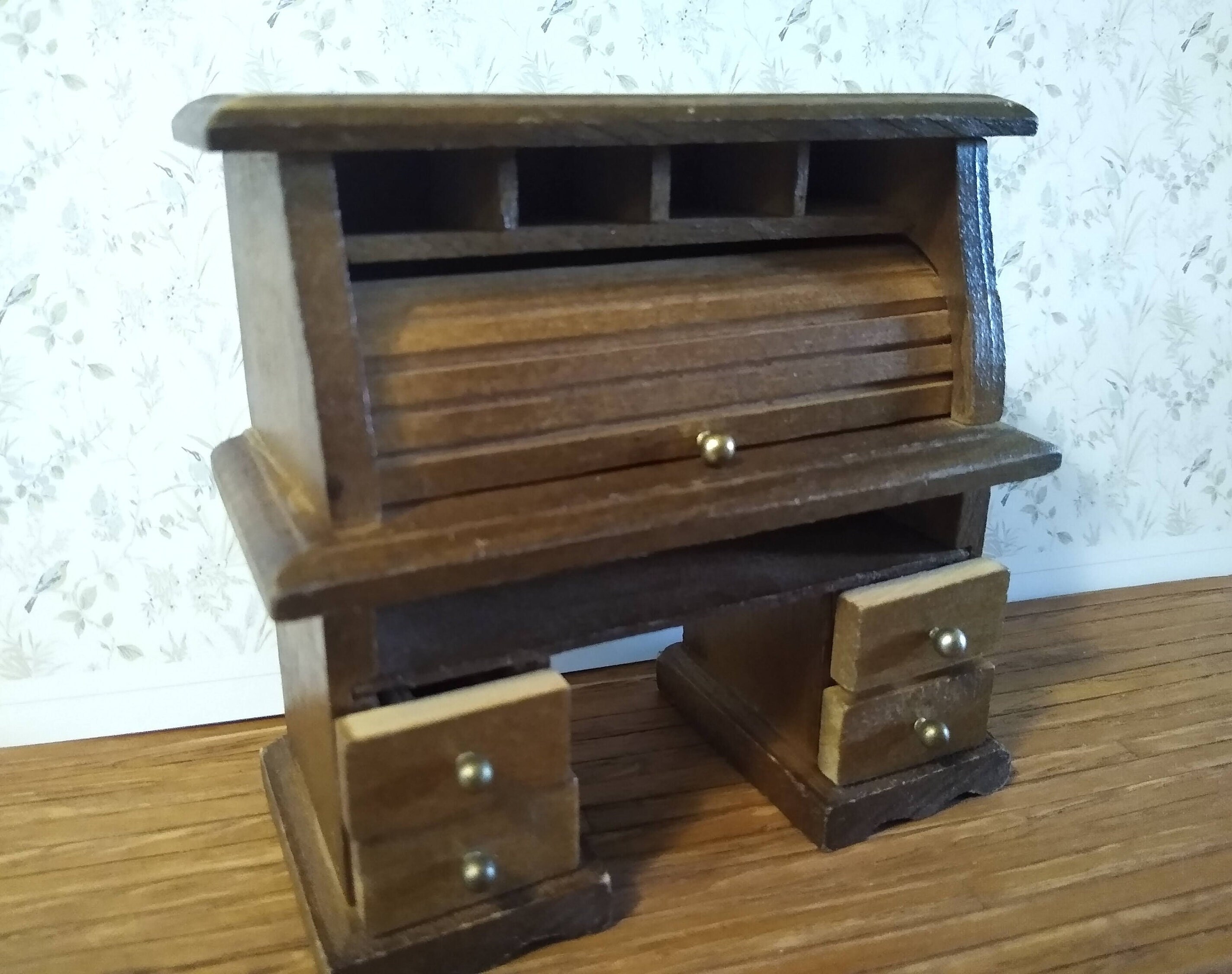 ドールハウス　ROLL TOP DESK Dollhouse Solid Wood Vintage Rolltop Desk - Etsy
