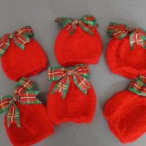 Fiocco di Natale in tartan lavorato a mano, cioccolato, arancia o bombe da bagno. Rendi quel piccolo regalo un po&#39; speciale. Babbo Natale segreto, ecc.