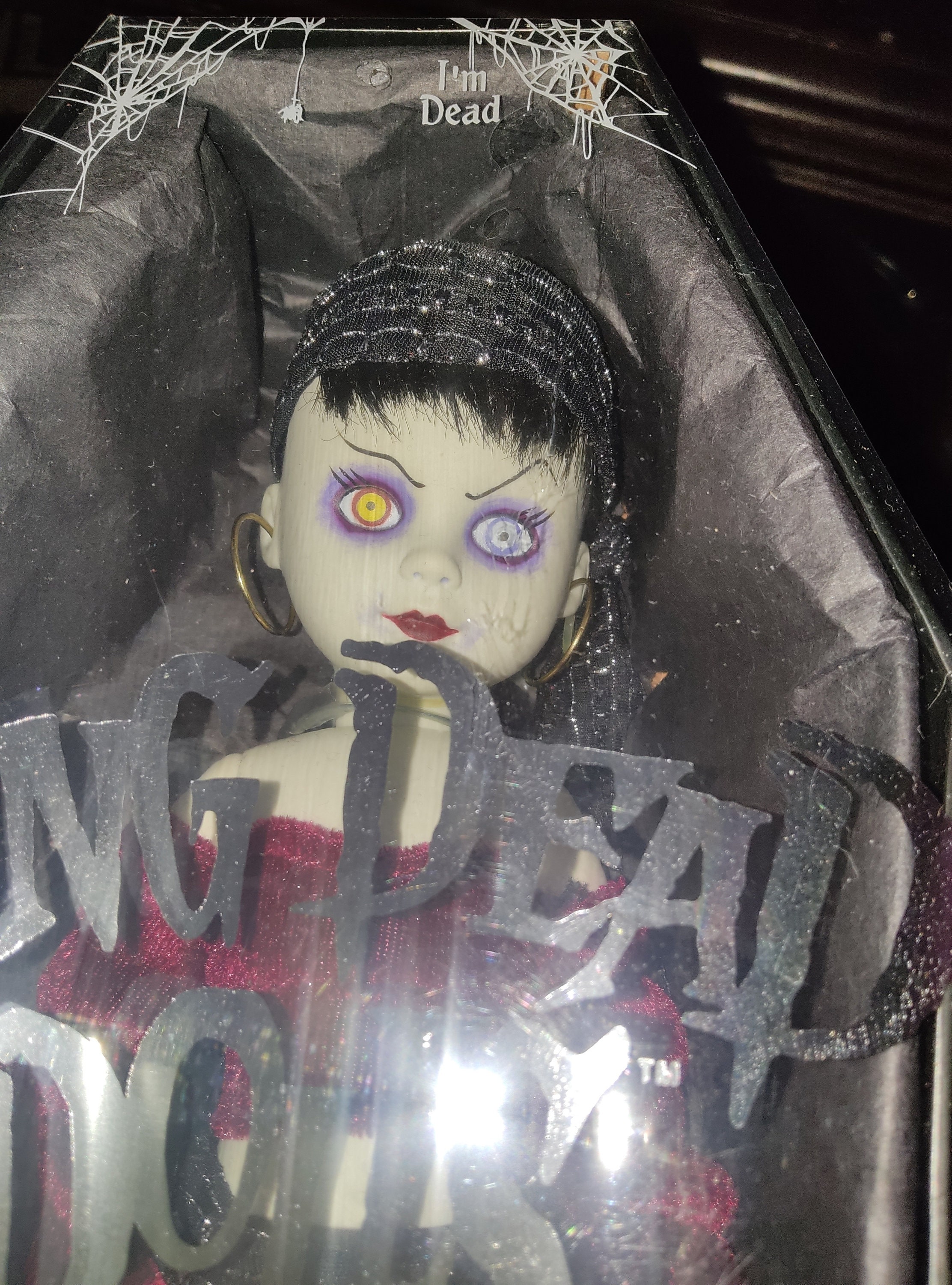 Living Dead Dolls Series 33 Moulin Morgue Ella Von Terra 10