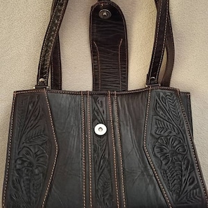 Western Style Tooled Leather Vintage Purse VGUC