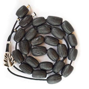 Wooden Komboloi, Hand-Crafted Olive Kernel Greek Worry Beads Black