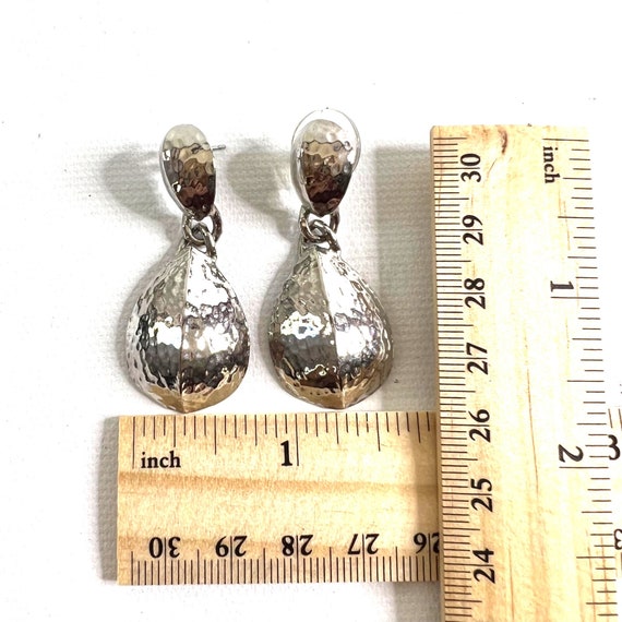 Avon Hammered Silver Tone Post Back Earrings Tear… - image 2