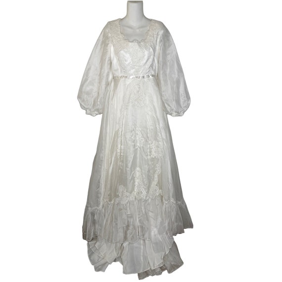 Vintage Cottagecore Wedding Dress Winter White Lace C… - Gem