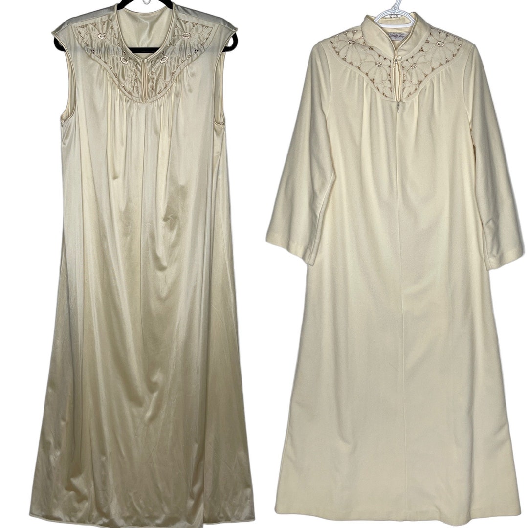 Vintage Vanity Fair Womens Nightgown and Robe Set Medium Cream Etsy