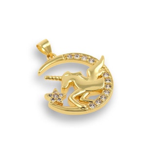 Colgante Pegasus relleno de oro de 18 quilates, collar Micropavé CZ Pegasus, amuleto de media luna, colgante de luna, suministros de joyería de bricolaje, 25x27mm