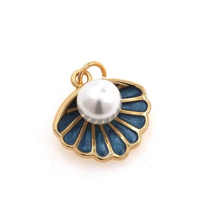 18K Gold Filled Vintage Shell Pearl Pendant, Enamel Shell Charm, Shell Charm, Pearl Necklace, DIY Jewelry Supplies, 19x15x8mm