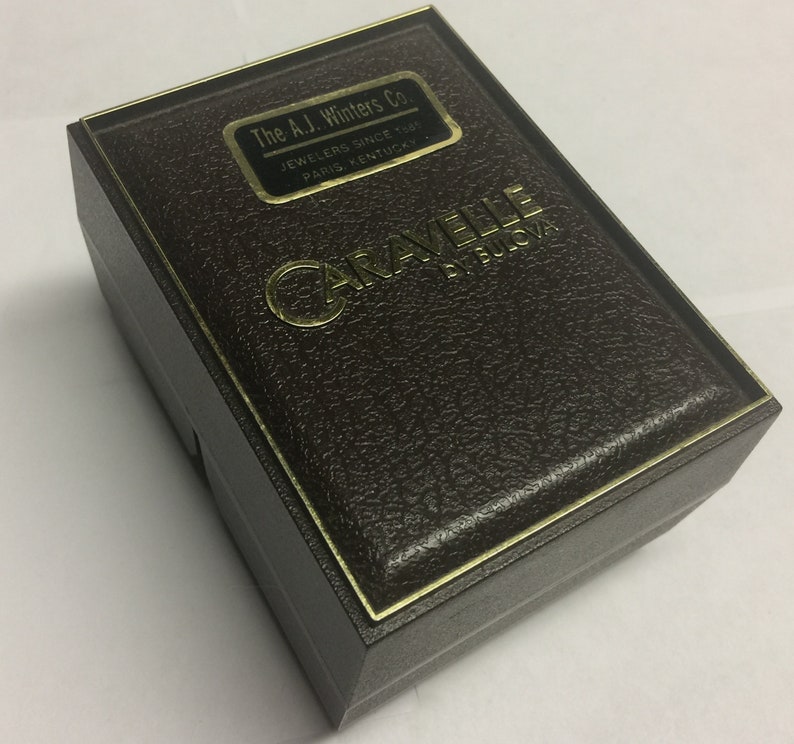 Vintage 1980s Caravelle by BULOVA Men/'s Wristwatch Hard Plastic Retail WatchDisplay Case~ EMPTYCase Only
