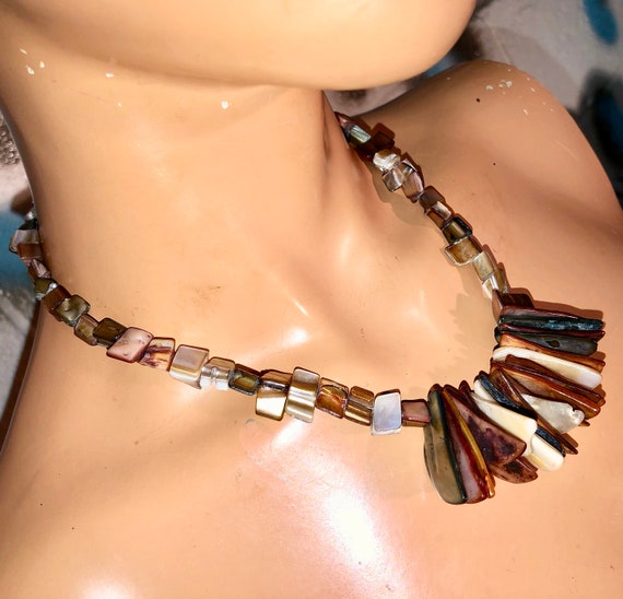 Vintage 1970s/80s Earthy MOP Abalone Shell Beaded… - image 6