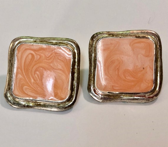 80s Chunky Clip On Earrings Apricot Swirl Enamel … - image 4