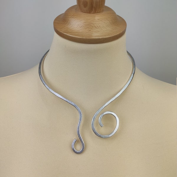 Handmade Aluminium Necklaces For Women