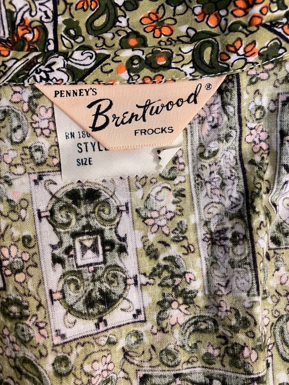 Green 1950’s deadstock Tiki Dress - image 9