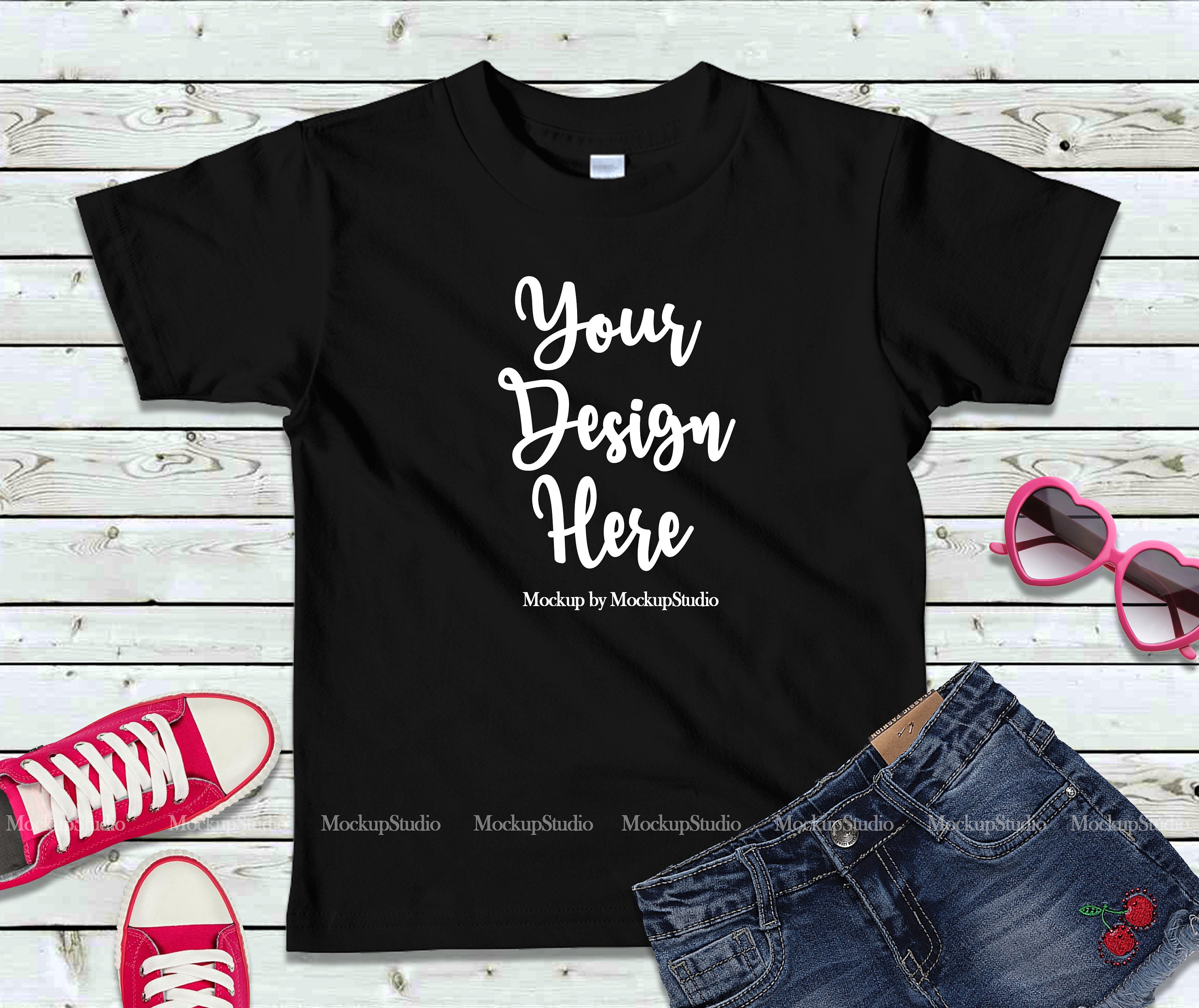 Download Mockup T-Shirt Kids Download Free : Round Neck Men T-shirt ...