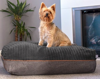 Personalise Flip-It Medium Dog Bed | Pet Comfort | Arrives Pre-Filled | Available Waterproof Liner | Machine Wash | 73(W) x 80(L) x 24(H)cm