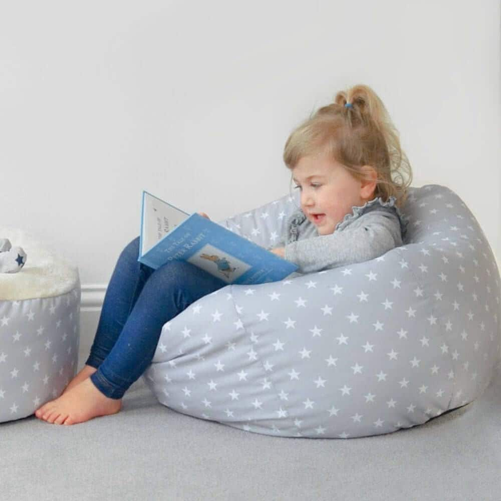 Nos poufs poires personnalisés brodés pour chambre d'enfant