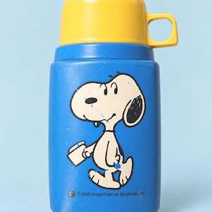 Snoopy termos Roughneck-kolv, vintage 1980-tal tillverkad i England, Peanuts-design blå gul retro lunchporslin samlarobjekt