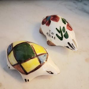 Tonalá Set of 2 Turtle Figurines – Pair of Hand-Painted Mexican Folk Art Ceramics - Vintage 90s