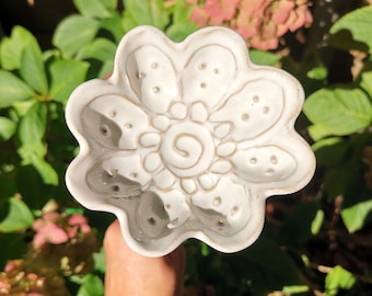 White Ceramic Flower/outdoor white flower ornaments/ unique ceramic Bird feeder/ unique ceramic Bird water bath/forever flower gift