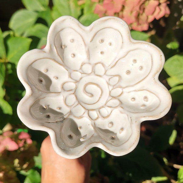 White Ceramic Flower/outdoor white flower ornaments/ unique ceramic Bird feeder/ unique ceramic Bird water bath/forever flower gift