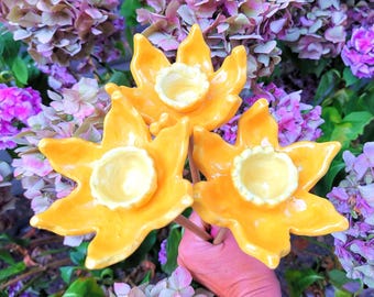 Daffodil Garden Ornament/Pottery daffodil Decoration/forever flower outdoor/Unique Bird water bath / set of three daffodils