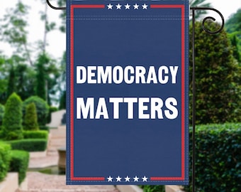 BlissYard ハイランドカウガーデンフラッグ 12x18インチ 両面格子柄 デイジーヤードフラッグ 花柄 牛 農家旗 愛らしい BlissYard ウェルカムガーデンフラッグ 春 夏 フラワーガーデンフラッグ 12x18インチ 両面黄麻布 外側 季節の花 サイ Heyfibro  ウェルカム春夏ガーデンフラッグ 12x18 両面黄麻布 縦型 サマーノーム デイジー ガーデンフラッグ コクシネラ セプンプンタタ フローラル ...