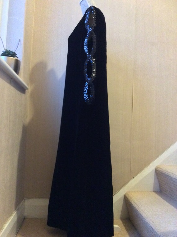 Vintage Frank Usher black velvet and sequin maxi … - image 4