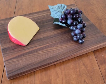 Walnut Cutting Board