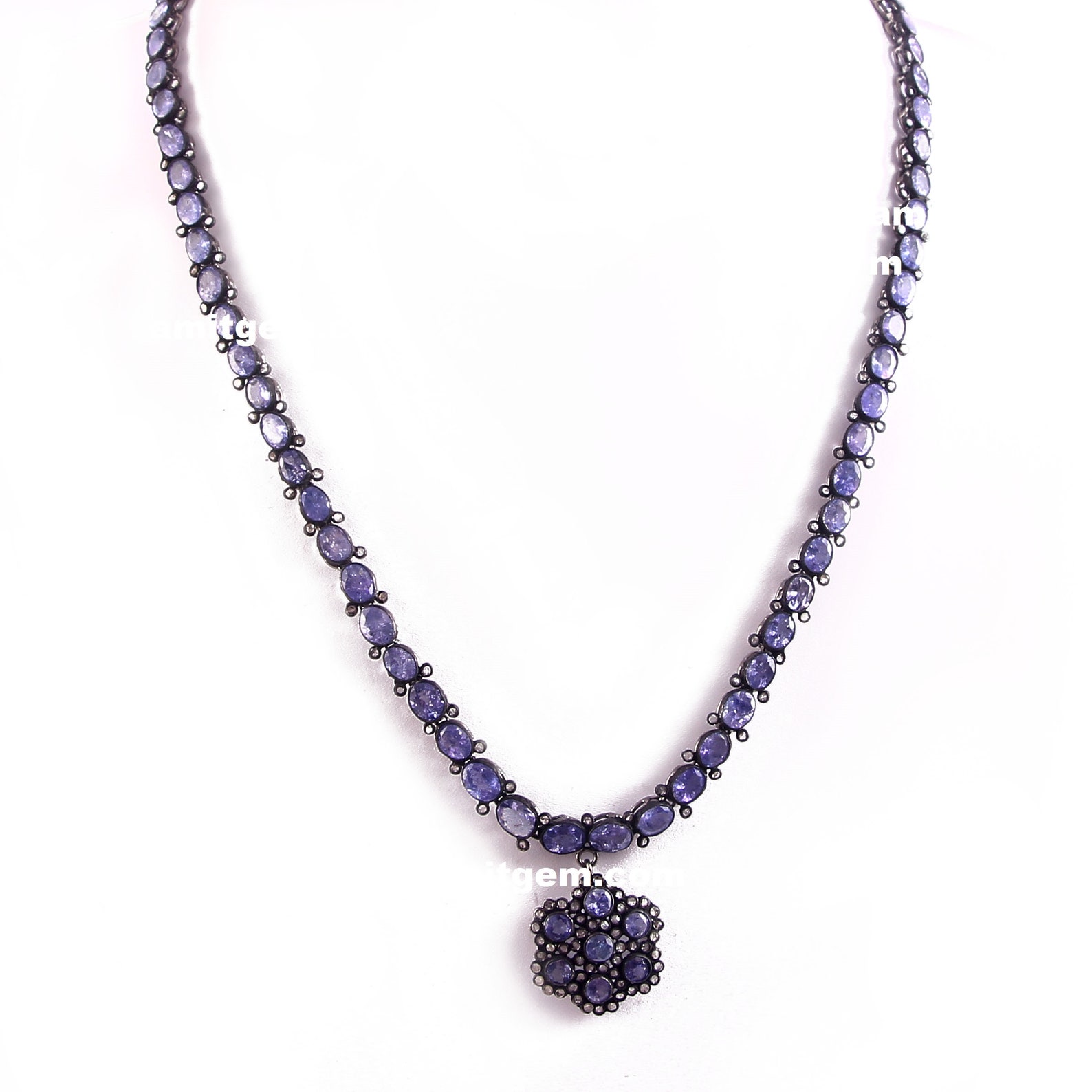 Tanzanite tennis necklace Clearance