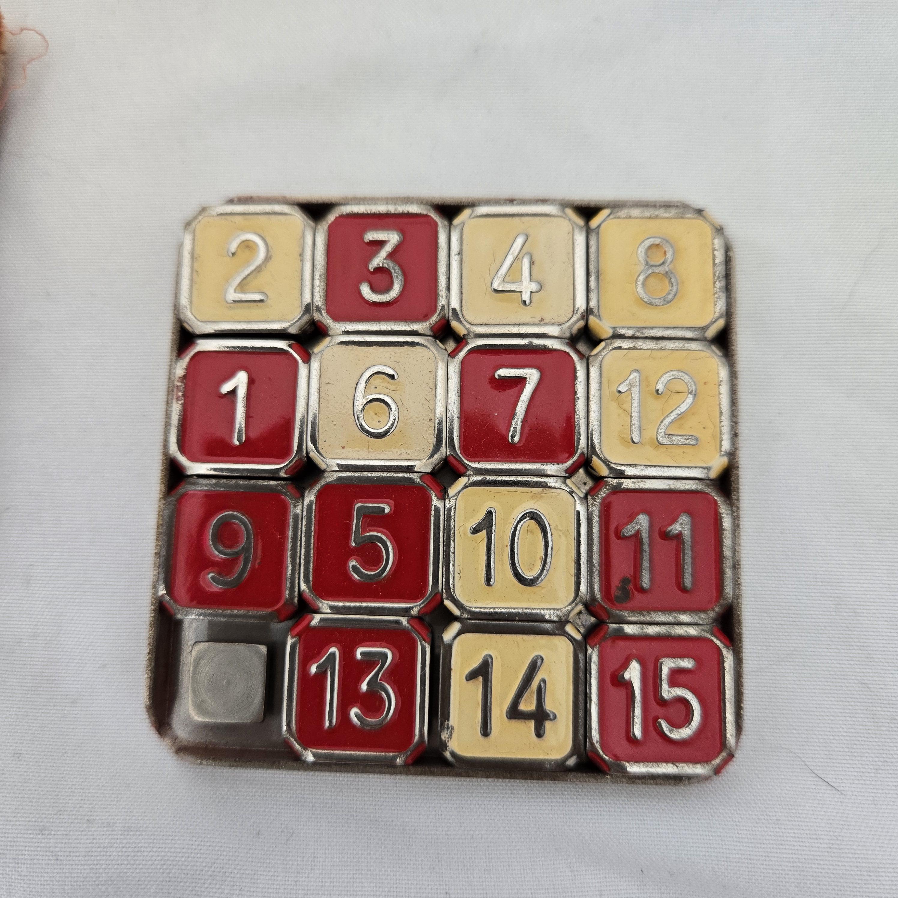 1933 Fifteen Puzzle Sliding Numbers Party Bridge Inc Red Yellow Metal ...
